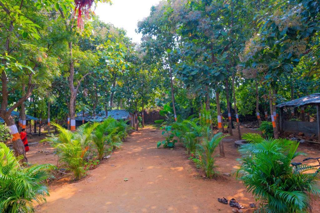 Saptami Hampi Homestay Esterno foto
