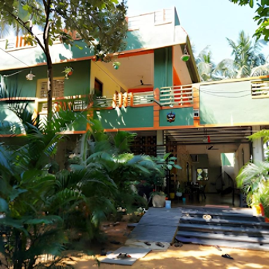 Saptami Hampi Homestay Esterno foto
